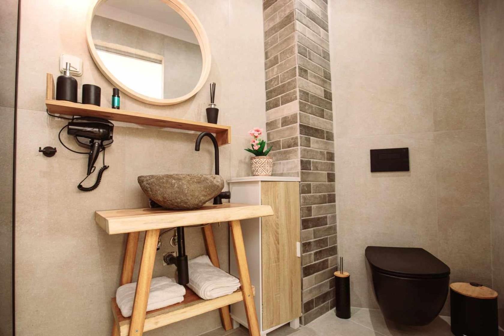 Golden City Center Suites Rhodes City Ngoại thất bức ảnh