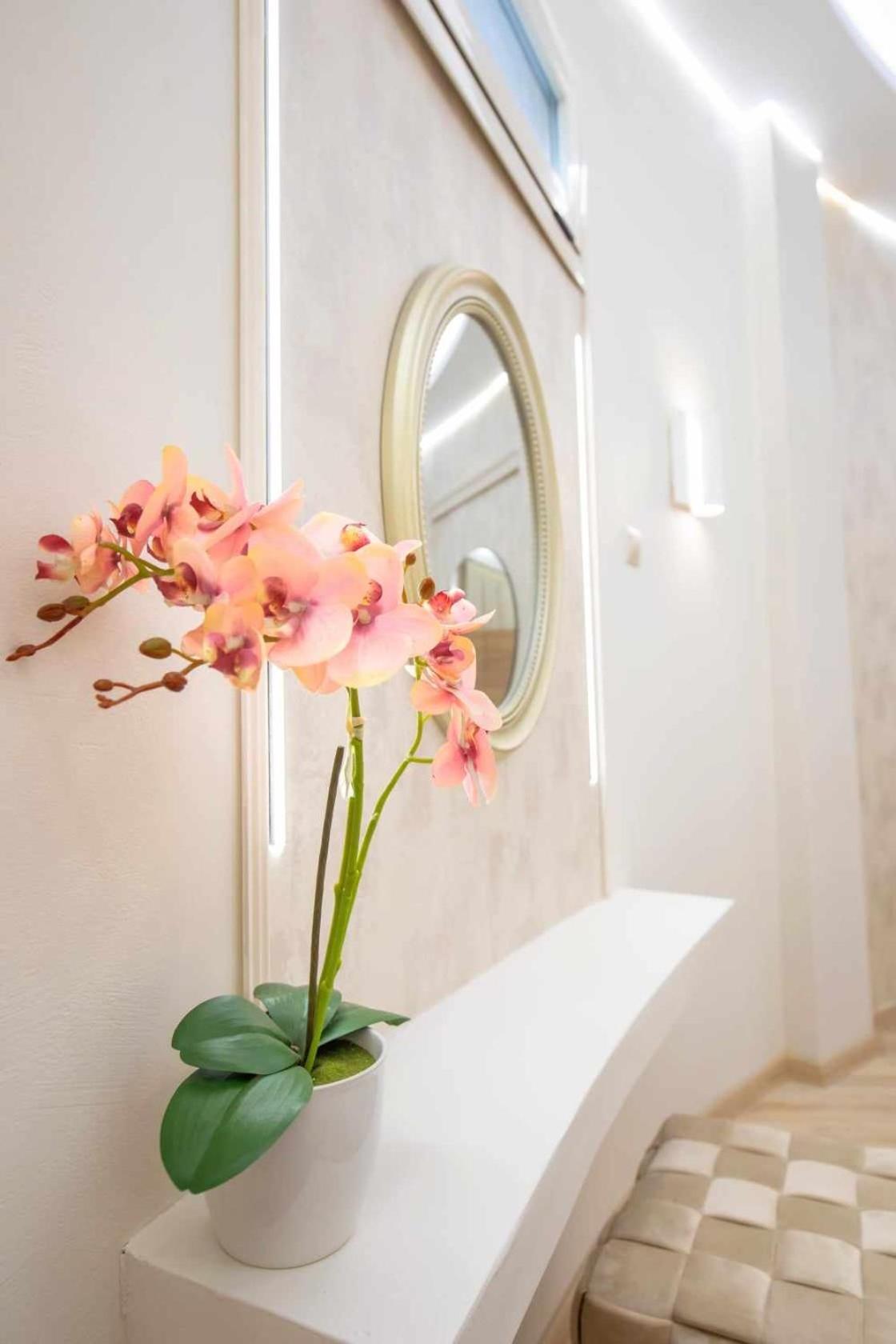 Golden City Center Suites Rhodes City Ngoại thất bức ảnh