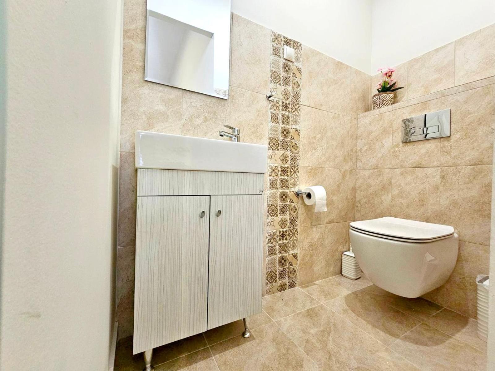 Golden City Center Suites Rhodes City Ngoại thất bức ảnh